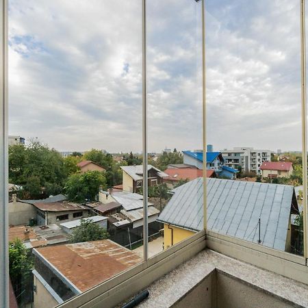 Luxury Baneasa Apartment Bucharest Exterior photo