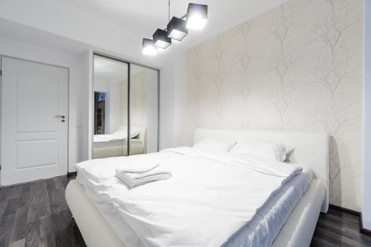 Luxury Baneasa Apartment Bucharest Exterior photo
